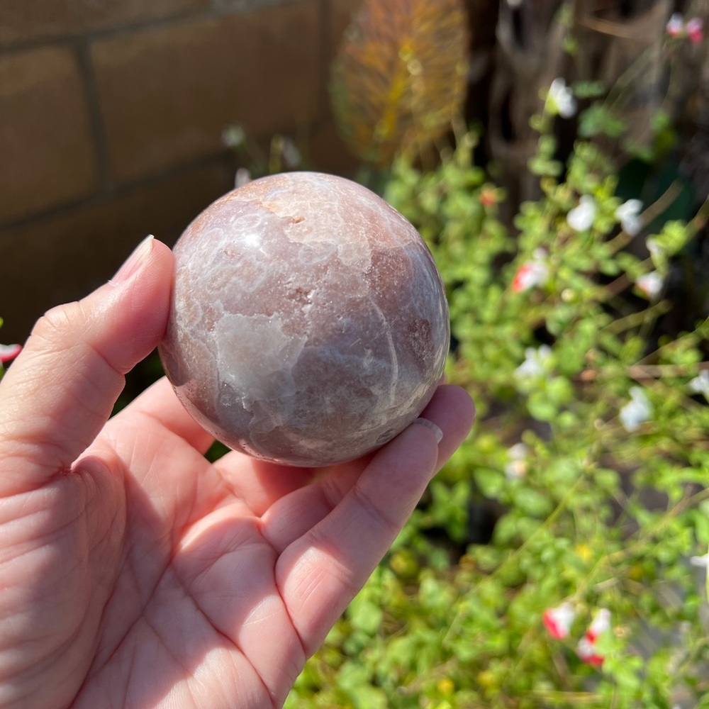 Brazilian Pink Amethyst druzy sphere - Picture 8 of 8